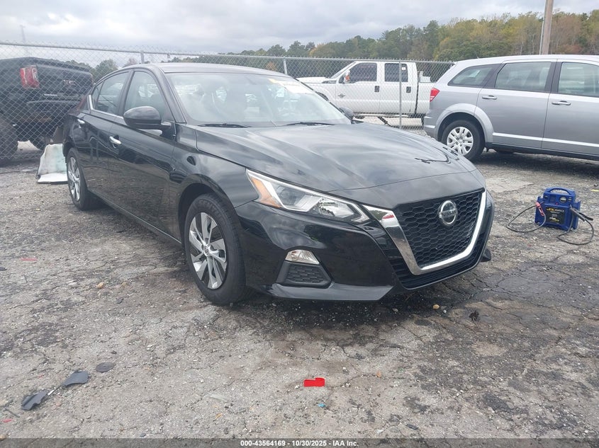NISSAN ALTIMA S FWD