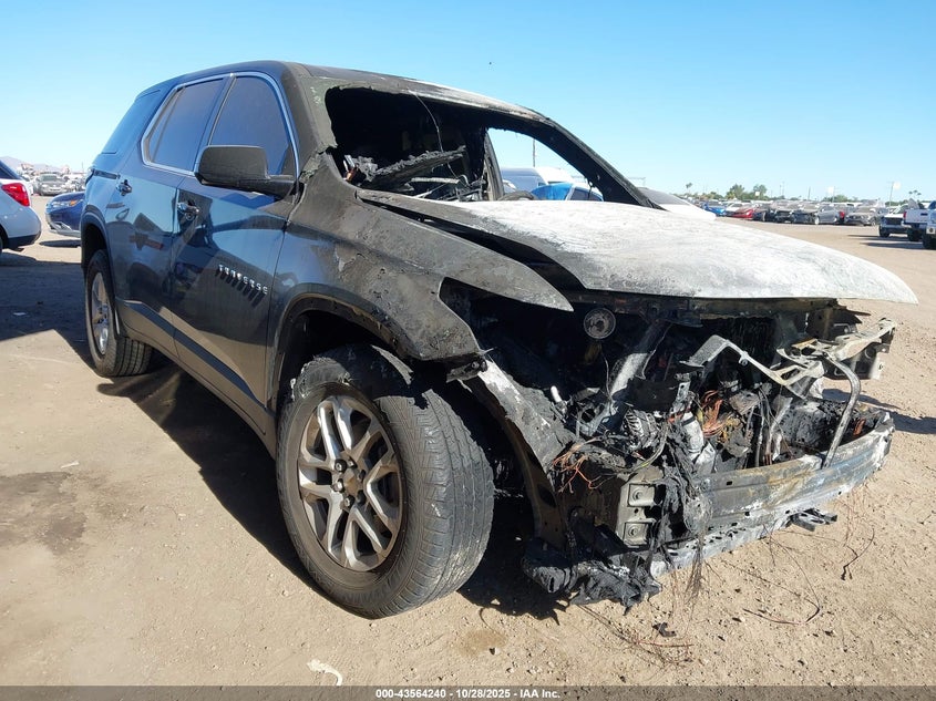 CHEVROLET TRAVERSE LS