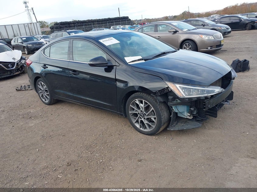 HYUNDAI ELANTRA LIMITED