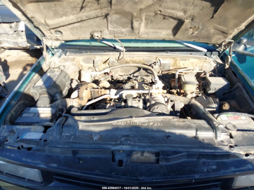 1998 Chevrolet K3500 VIN: 1GCHK33F3WF044692 Lot: 43564317