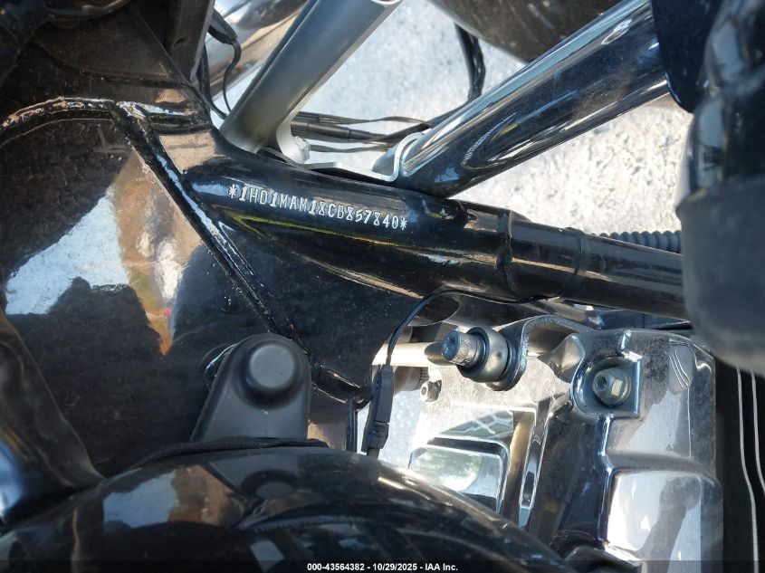 2012 Harley-Davidson Flhtcutg Tri Glide Ultra Classic VIN: 1HD1MAM18CB857840 Lot: 43564382