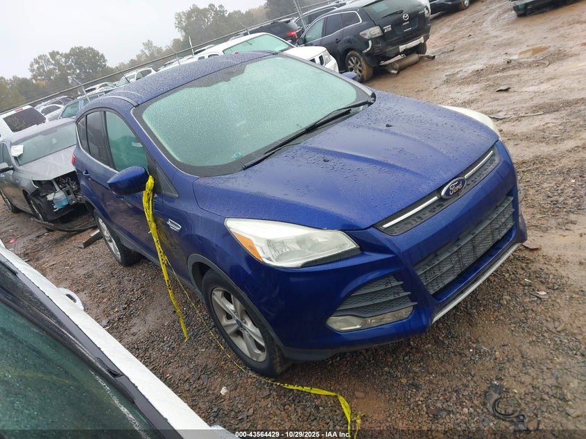 FORD ESCAPE SE