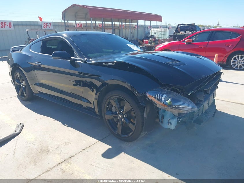 FORD MUSTANG GT PREMIUM FASTBACK