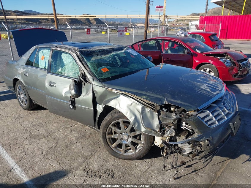 2007 Cadillac Dts Performance VIN: 1G6KD57967U217198 Lot: 43564482