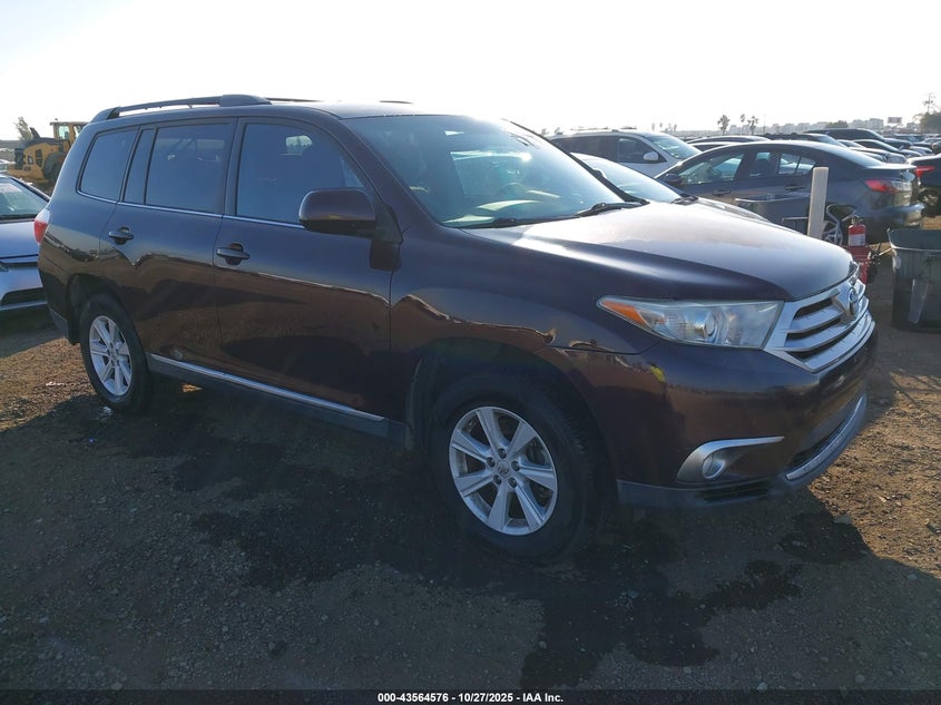 TOYOTA HIGHLANDER BASE V6