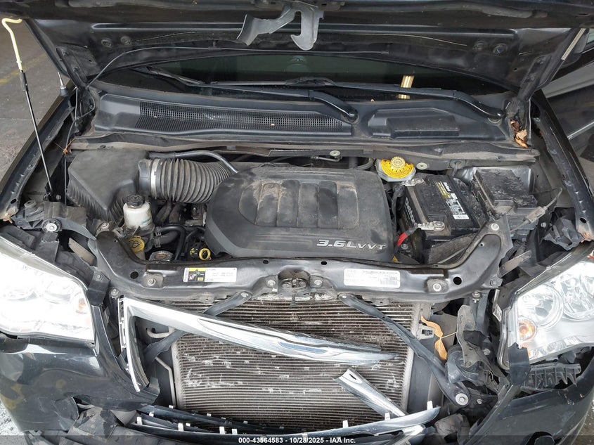 2016 Chrysler Town & Country Touring VIN: 2C4RC1BG7GR292406 Lot: 43564583