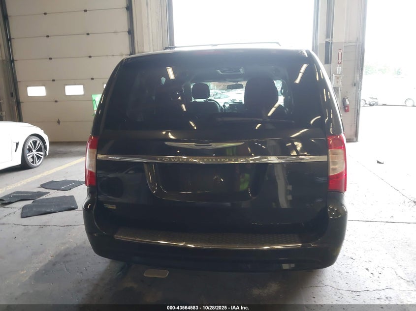 2016 Chrysler Town & Country Touring VIN: 2C4RC1BG7GR292406 Lot: 43564583