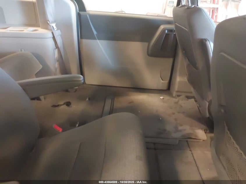 2010 Dodge Grand Caravan Se VIN: 2D4RN4DE2AR107471 Lot: 43564589