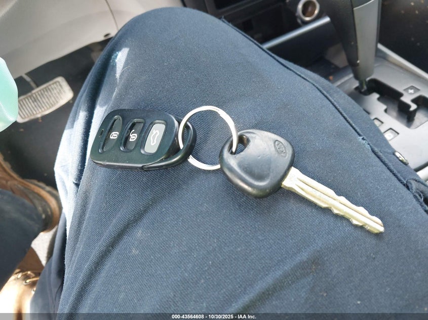 2008 Kia Optima Lx V6 VIN: KNAGE124985259300 Lot: 43564608