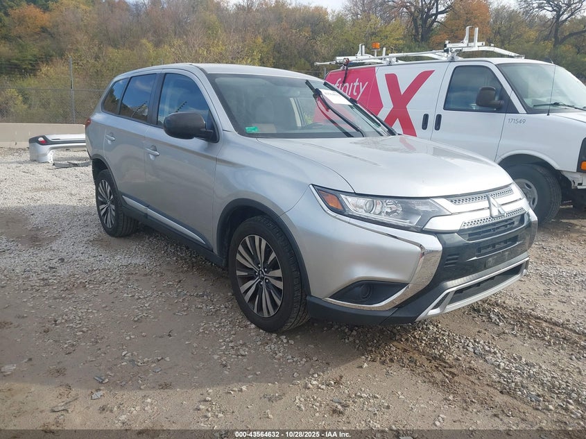 MITSUBISHI OUTLANDER ES