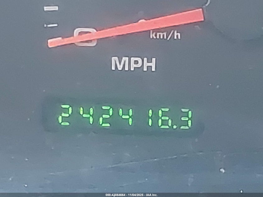 2004 Ford F-250 Lariat/Xl/Xlt VIN: 1FTNW21L34EB37371 Lot: 43564664