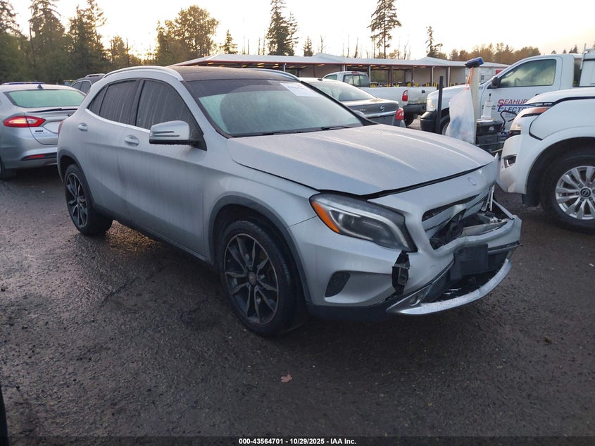 MERCEDES-BENZ GLA-CLASS 4MATIC