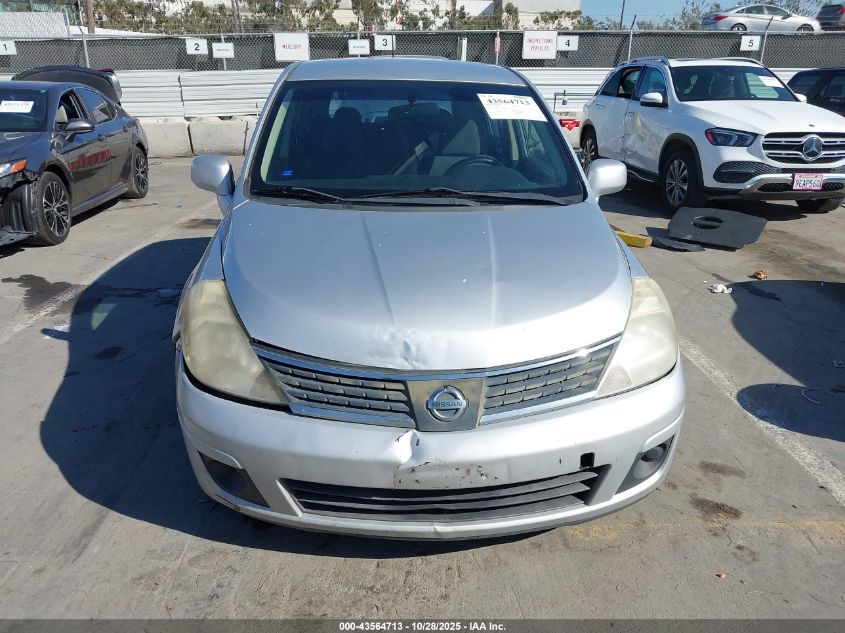 2009 Nissan Versa 1.8S VIN: 3N1BC13EX9L485621 Lot: 43564713