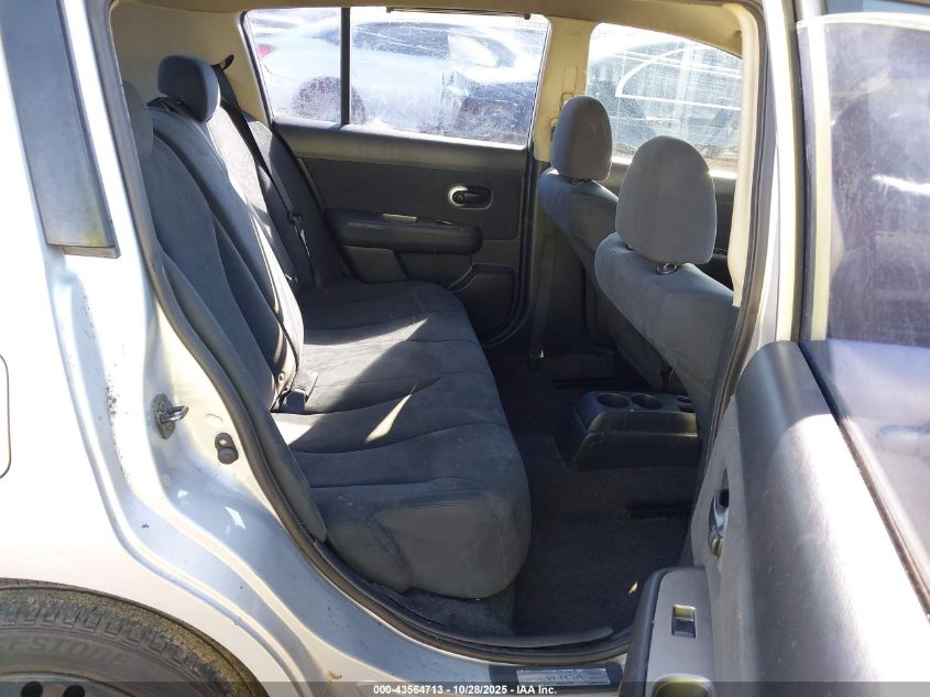 2009 Nissan Versa 1.8S VIN: 3N1BC13EX9L485621 Lot: 43564713