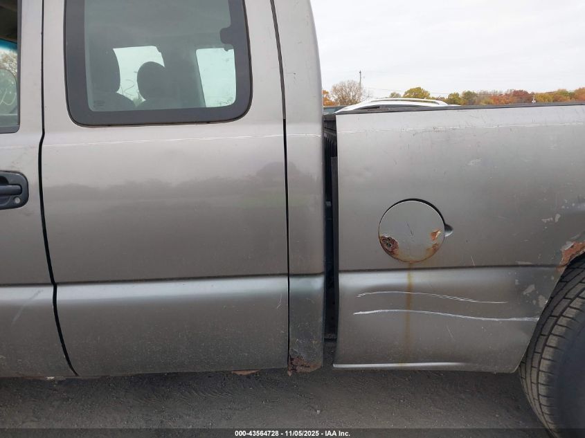 2007 GMC Sierra 1500 Classic Work Truck VIN: 1GTEC19X87Z182734 Lot: 43564728