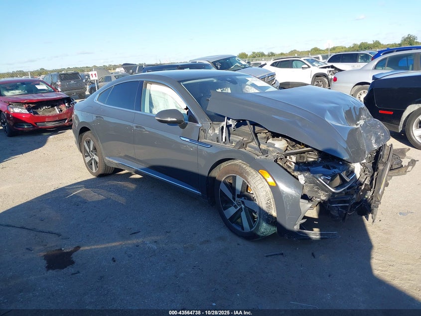 VOLKSWAGEN ARTEON 2.0T SE