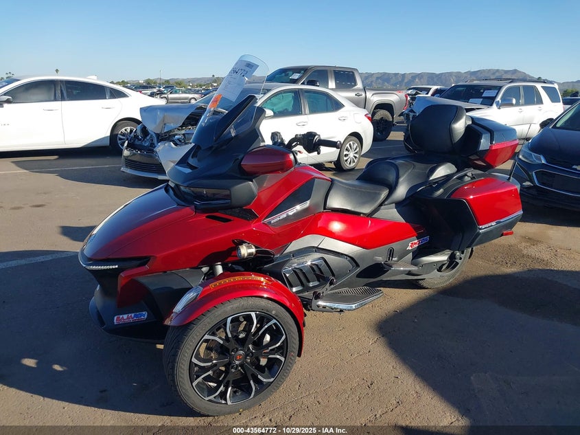2BXNBDD29MV005039 2021 CAN-AM/ BRP SPYDER photo no. 2