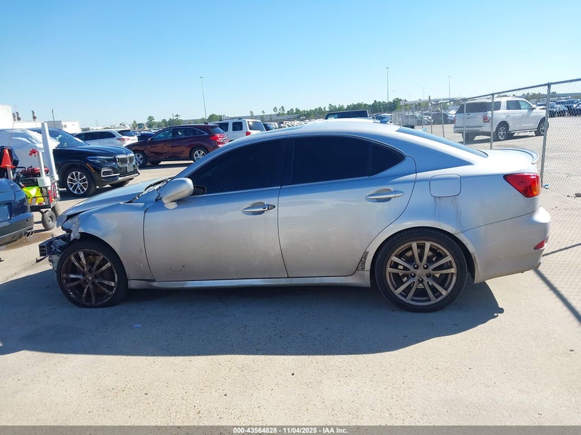 2008 Lexus Is 350 VIN: JTHBE262585019574 Lot: 43564828