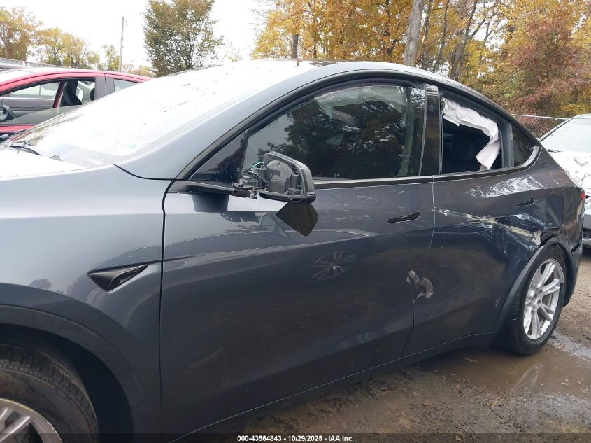 2023 Tesla Model Y Awd/Long Range Dual Motor All-Wheel Drive VIN: 7SAYGDEE8PA176641 Lot: 43564843