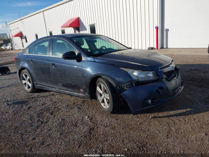 CHEVROLET CRUZE 2LT AUTO