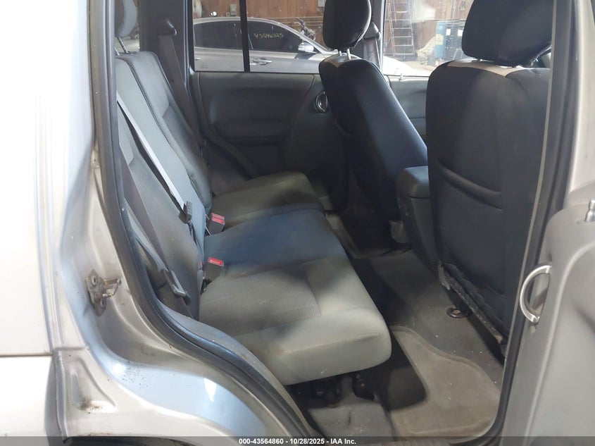 2005 Jeep Liberty Limited Edition VIN: 1J4GL58K85W695397 Lot: 43564860