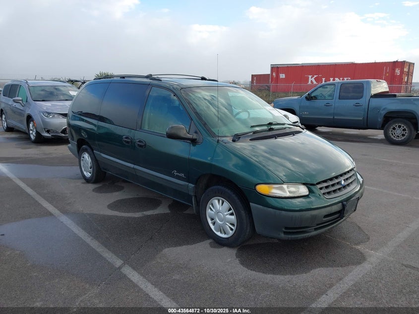 1P4GP44G3WB560984 1998 Plymouth Grand Voyager Se auction photo 1