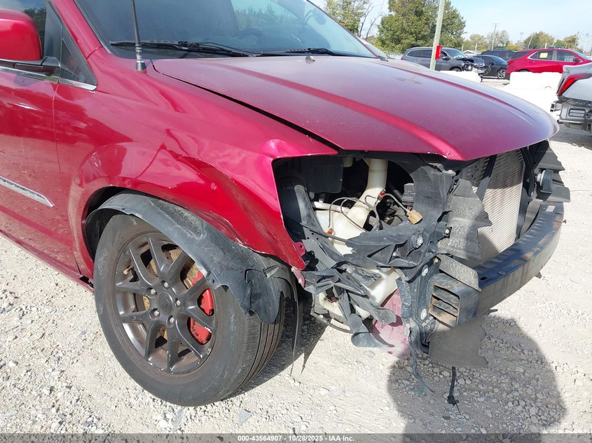 2013 Chrysler Town & Country Touring VIN: 2C4RC1BGXDR632398 Lot: 43564907