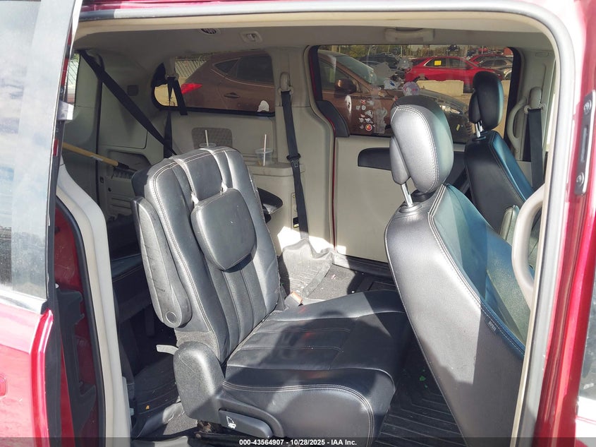 2013 Chrysler Town & Country Touring VIN: 2C4RC1BGXDR632398 Lot: 43564907