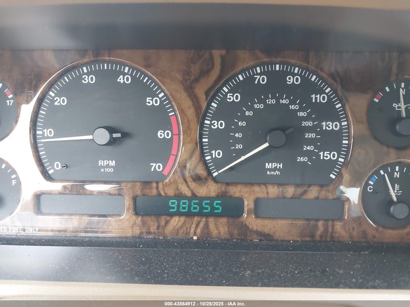 1996 Jaguar Vandenplas VIN: SAJKX6242TC777128 Lot: 43564912