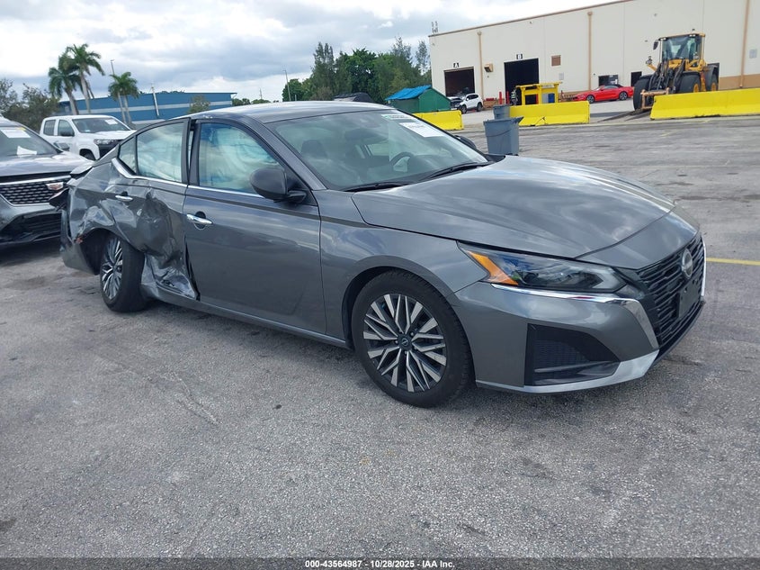 2024 Nissan Altima Sv Fwd