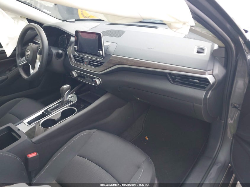 2024 Nissan Altima Sv Fwd