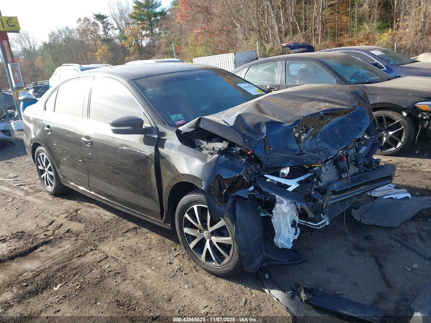 VOLKSWAGEN JETTA 1.4T SE