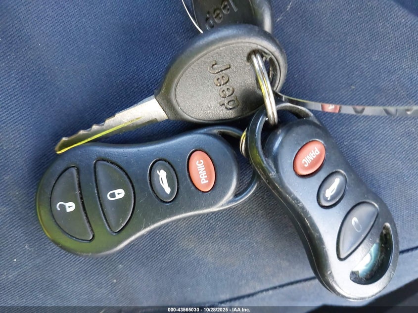 2003 Jeep Liberty Limited Edition VIN: 1J4GK58K53W569272 Lot: 43565030