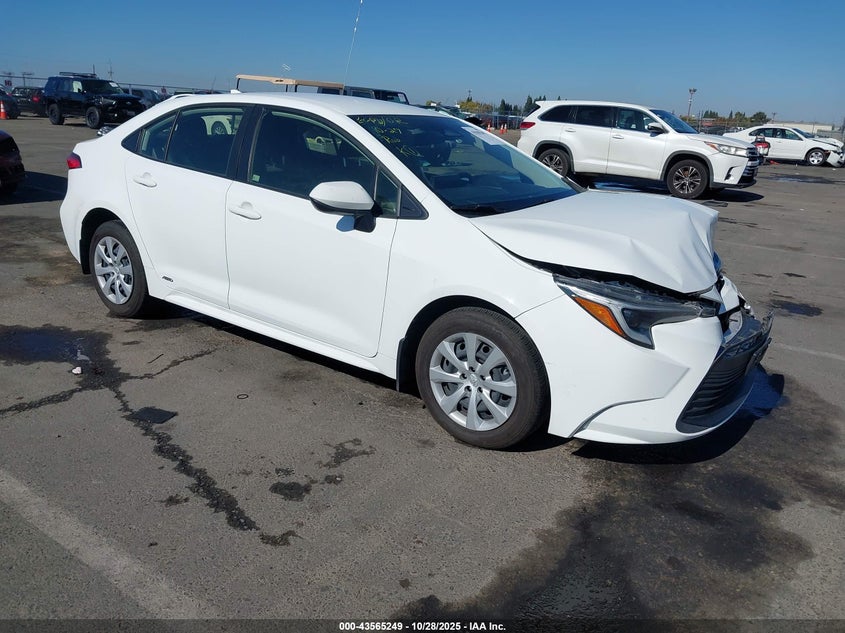 TOYOTA COROLLA HYBRID LE