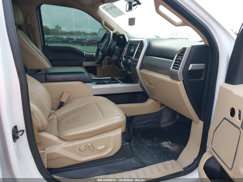 1FT8W3DT2HEB63531 2017 FORD F350 photo no. 5