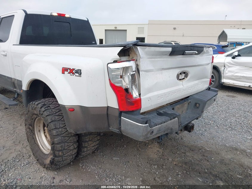 1FT8W3DT2HEB63531 2017 FORD F350 photo no. 6