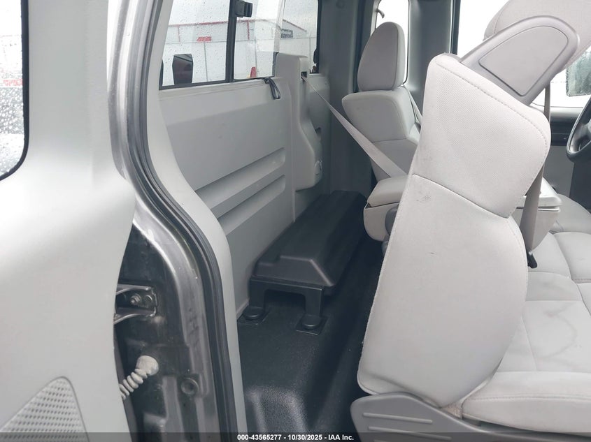 2006 Ford F-150 Stx/Xlt VIN: 1FTRF02266KC57455 Lot: 43565277