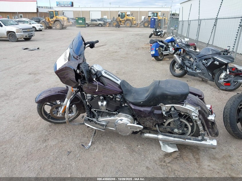 2017 Harley-Davidson Flhxs Street Glide Special VIN: 1HD1KRC13HB642704 Lot: 43565285