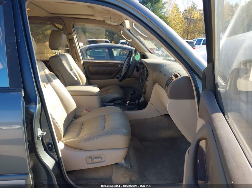 JT3HT05JXY0087420 2000 TOYOTA LAND CRUISER photo no. 5
