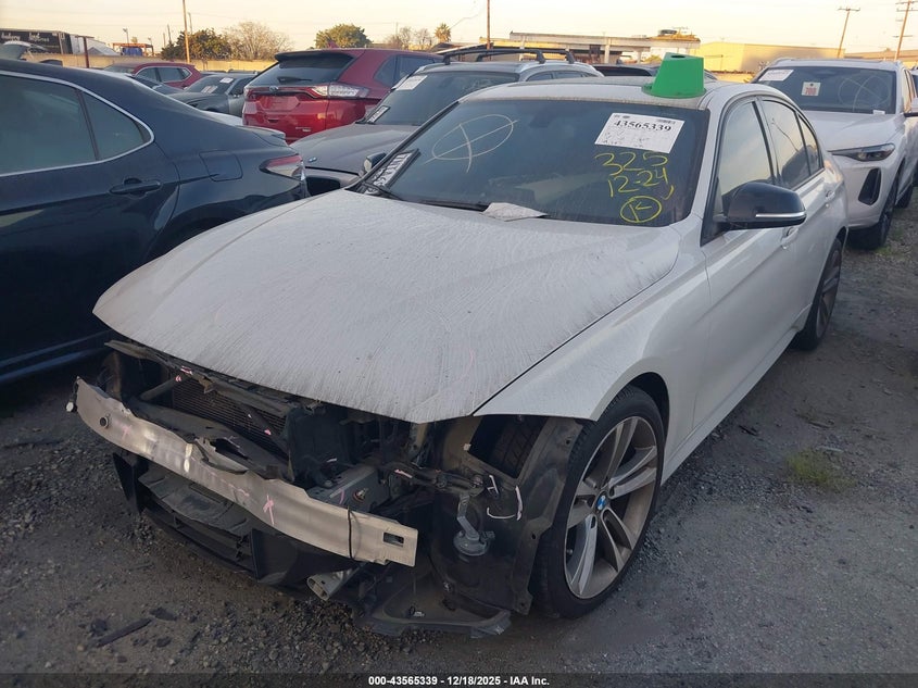 WBA3D3C51FK158352 2015 BMW 3ER photo no. 2