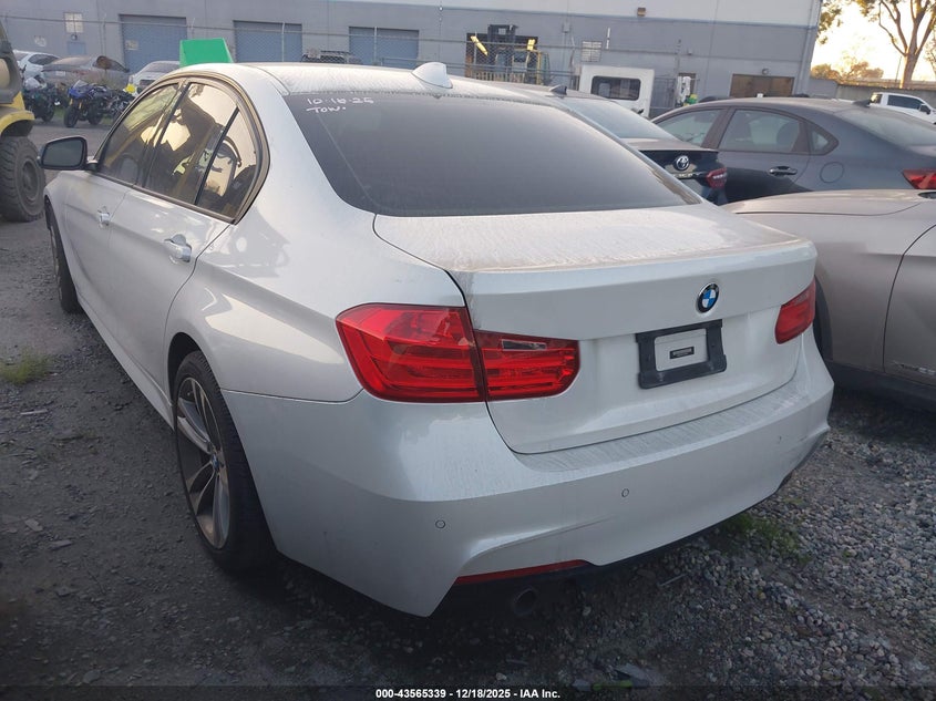WBA3D3C51FK158352 2015 BMW 3ER photo no. 3