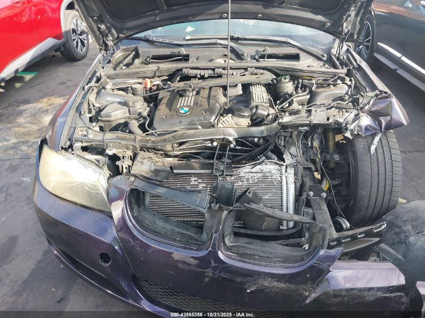 2009 BMW 328I VIN: WBAPH57519NL80016 Lot: 43565356