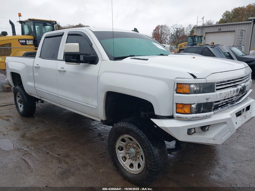 CHEVROLET SILVERADO 2500 LT