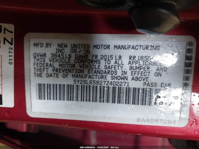 2007 Pontiac Vibe VIN: 5Y2SL65827Z402271 Lot: 43565444