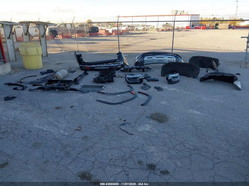 2022 Jeep Wagoneer Series Iii 4X4 VIN: 1C4SJVDT2NS128663 Lot: 43565450