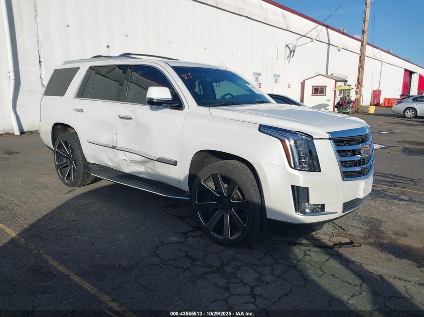 CADILLAC ESCALADE LUXURY COLLECTION