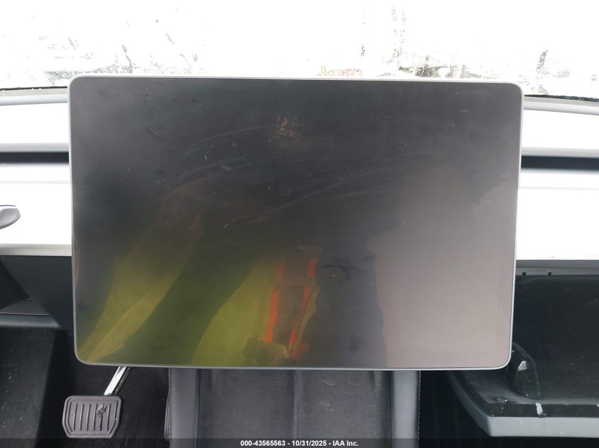 2023 Tesla Model Y Awd/Long Range Dual Motor All-Wheel Drive VIN: 7SAYGDEE9PF630169 Lot: 43565563