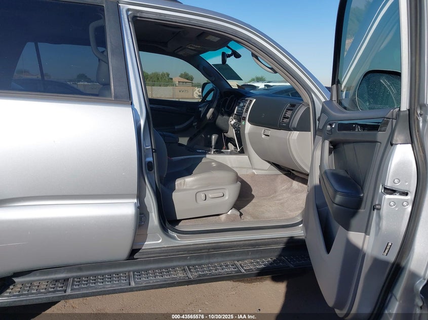 JTEBU17R468056455 2006 TOYOTA 4RUNNER photo no. 5