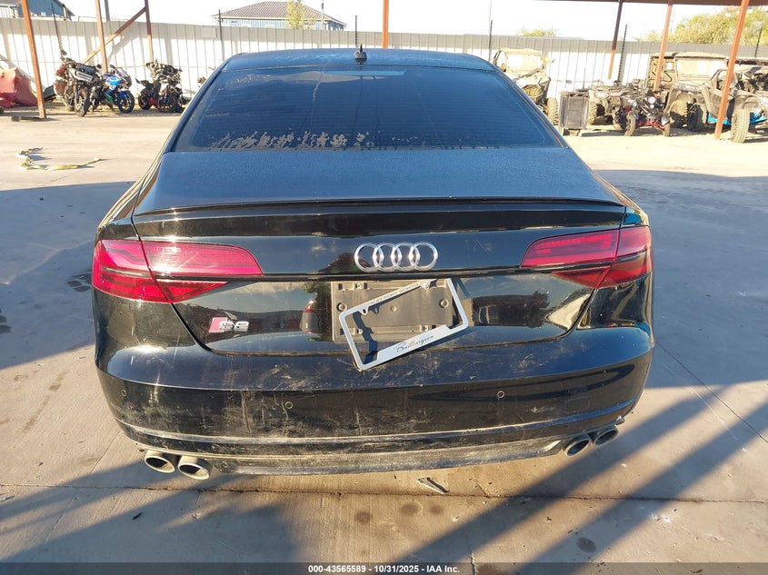 2016 Audi S8 4.0T Plus VIN: WUAJ5AFDXGN900135 Lot: 43565589