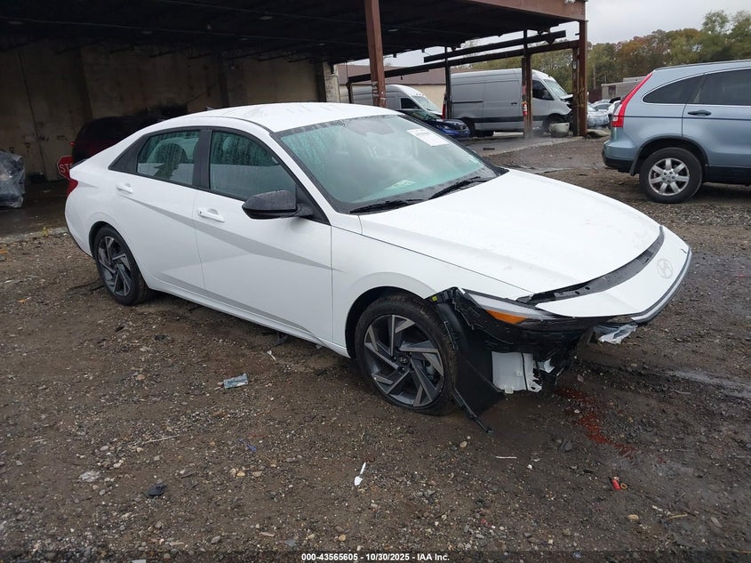 HYUNDAI ELANTRA SEL SPORT